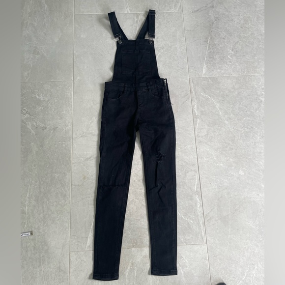 Pull&Bear Black Jean Overalls - Picture 3 of 7